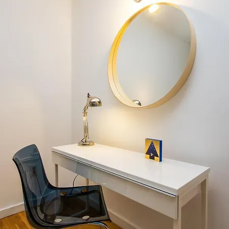 Διαμέρισμα Minimalist Escape With Lush Terrace Σπλιτ